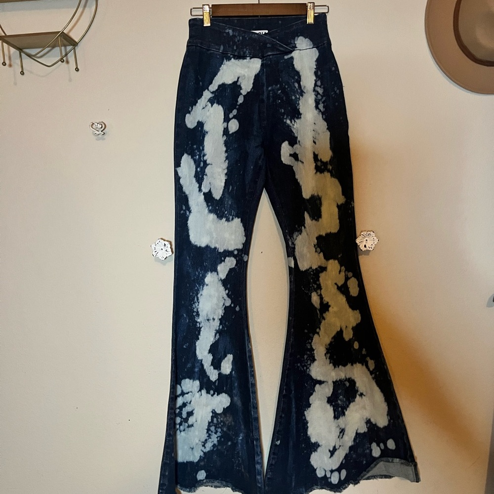 I.AM.GIA Dark Blue Tie-Dye Bell bottom Flare Jeans - Picture 4 of 11